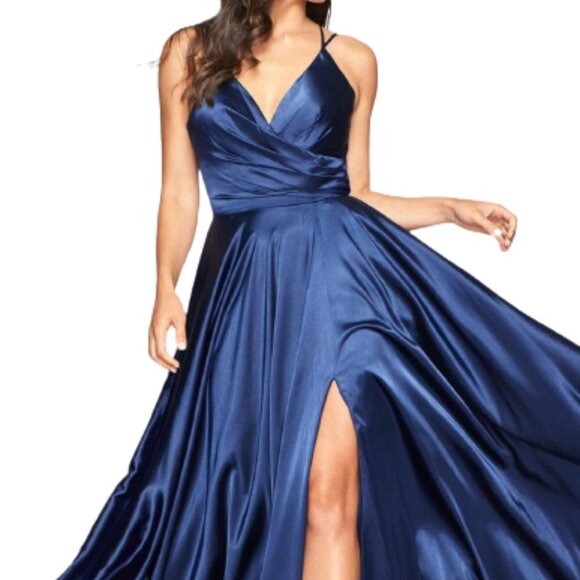 NWT Faviana S10429 Polyester Prom Dress Blue Size 6 - Picture 3 of 10